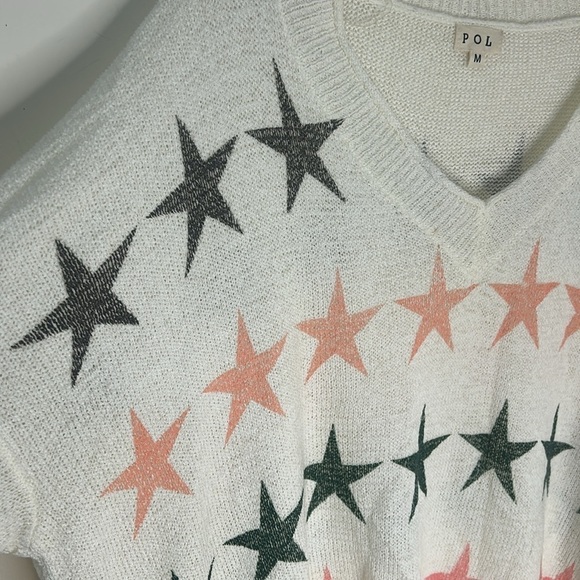 POL Slouchy Oversized Star Print Sweater Size Medium - Picture 3 of 16
